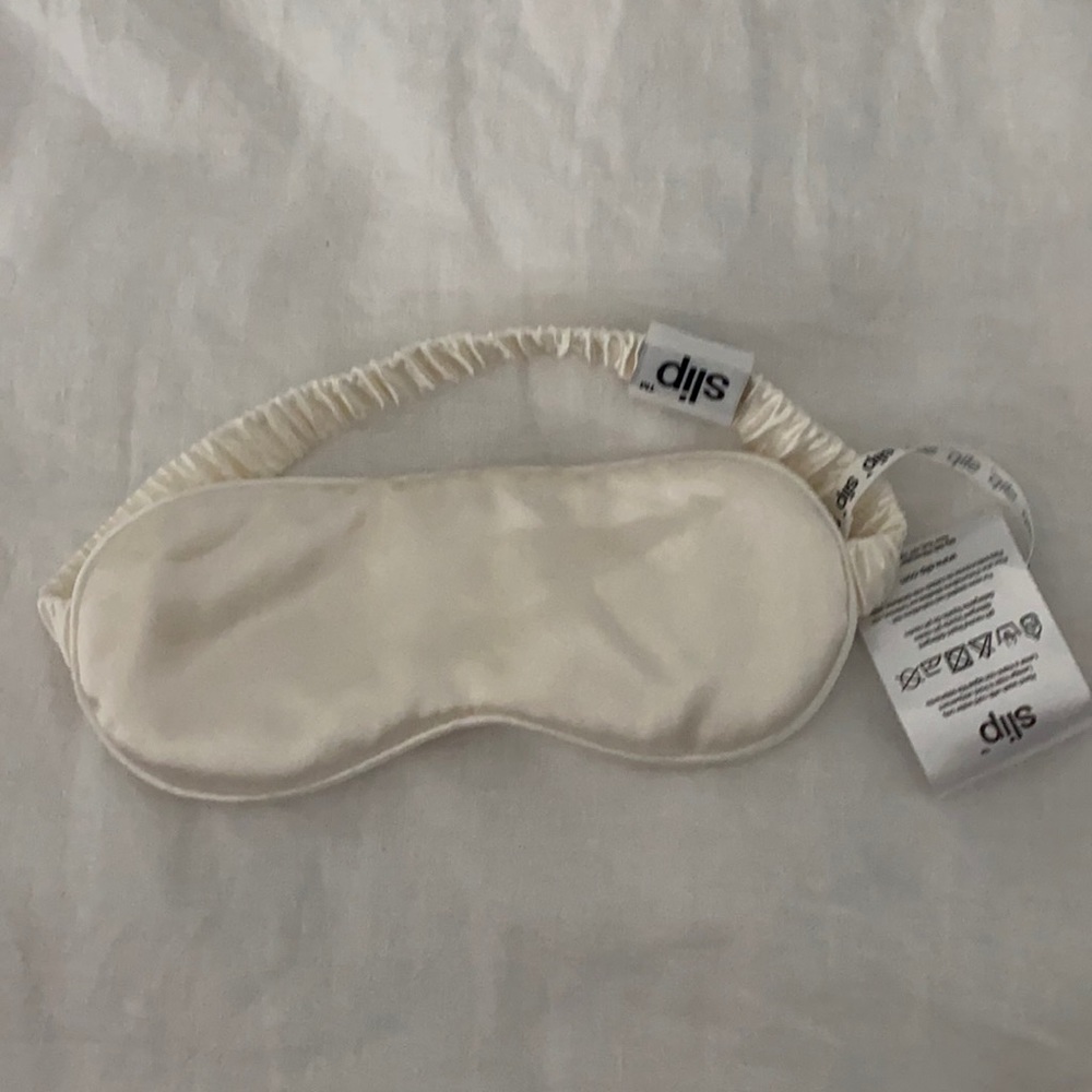 Slip sleep mask